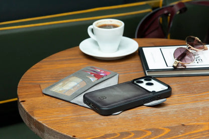 Magic iPhone 18 Pro Max / 17 Pro Max Detachable Leather Wallet Case