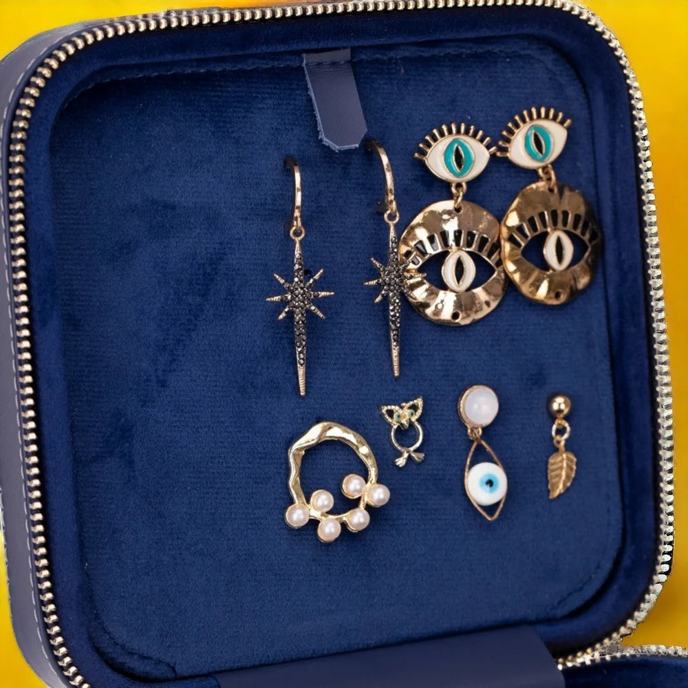 Amanda Jewelry Box, Medium aus echtem Leder aus echtem Leder