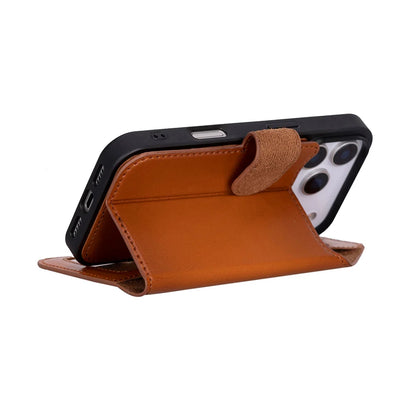 Magic iPhone 18 Pro Max Leather Detachable Wallet Case