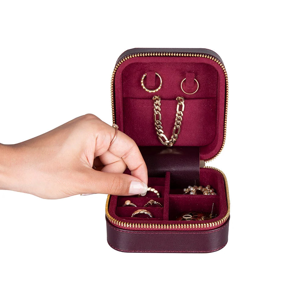 Amanda Jewelry Box, Medium aus echtem Leder aus echtem Leder