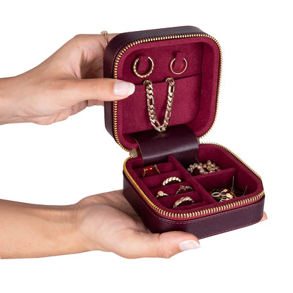 Amanda Jewelry Box, Medium aus echtem Leder aus echtem Leder