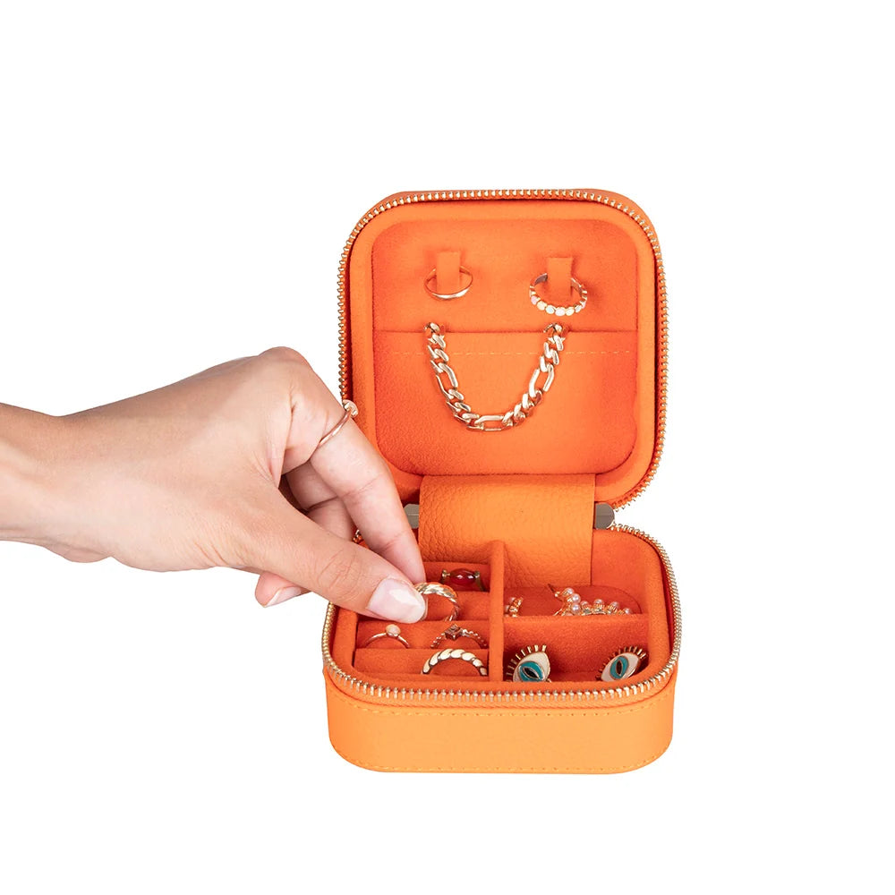 Amanda Jewelry Box, Medium aus echtem Leder aus echtem Leder