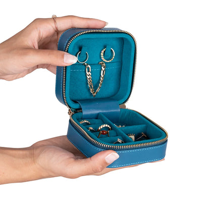 Amanda Jewelry Box, Medium aus echtem Leder aus echtem Leder