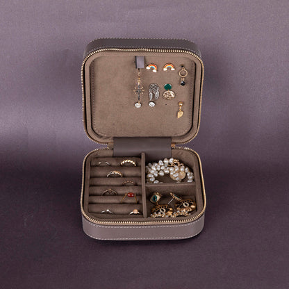 Amanda Leather Jewelry Box, Large