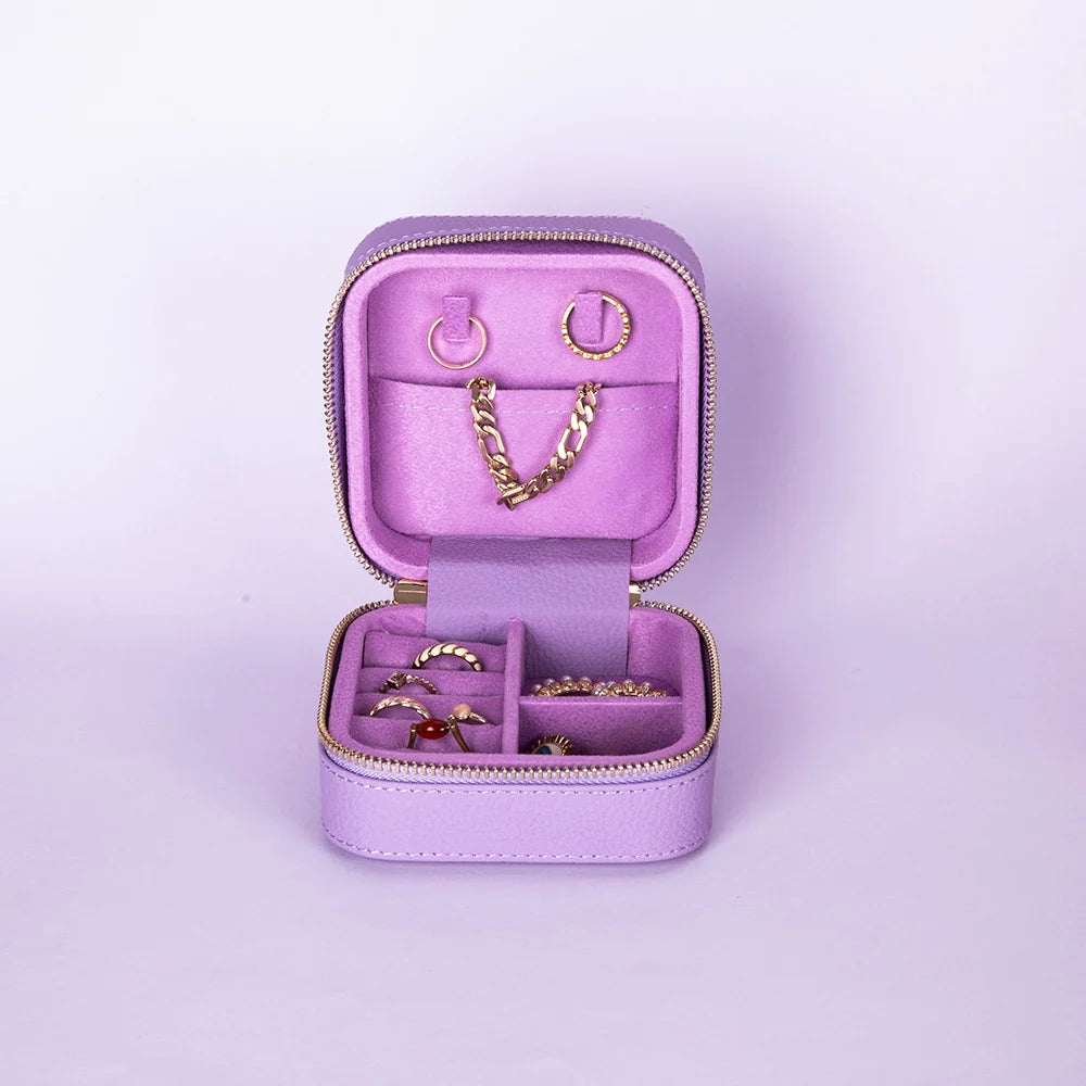 Amanda Jewelry Box, Medium aus echtem Leder aus echtem Leder