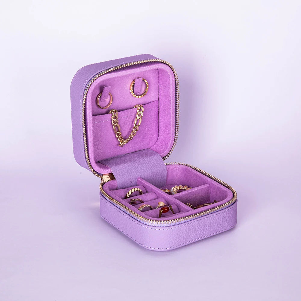 Amanda Jewelry Box, Medium aus echtem Leder aus echtem Leder