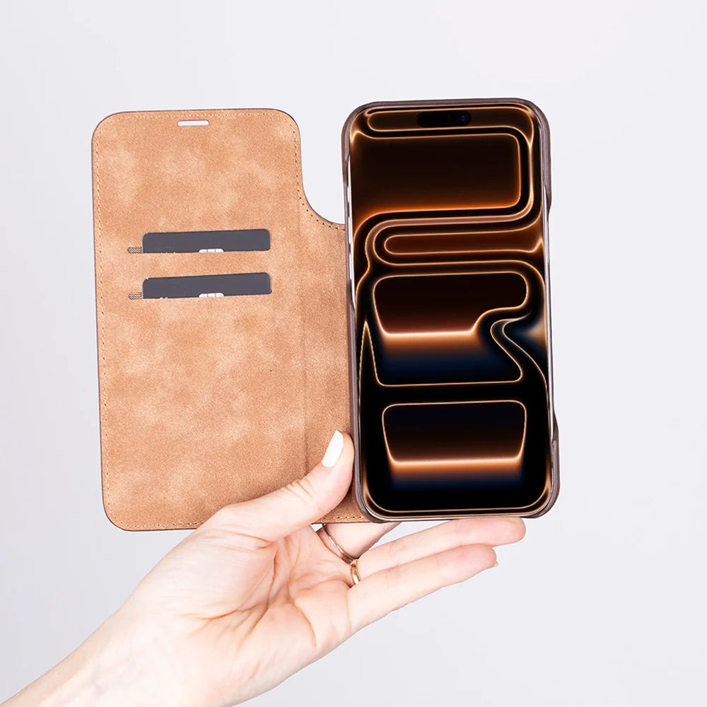 Sonat Leather iPhone 18 Pro / 17 Pro Folio Case