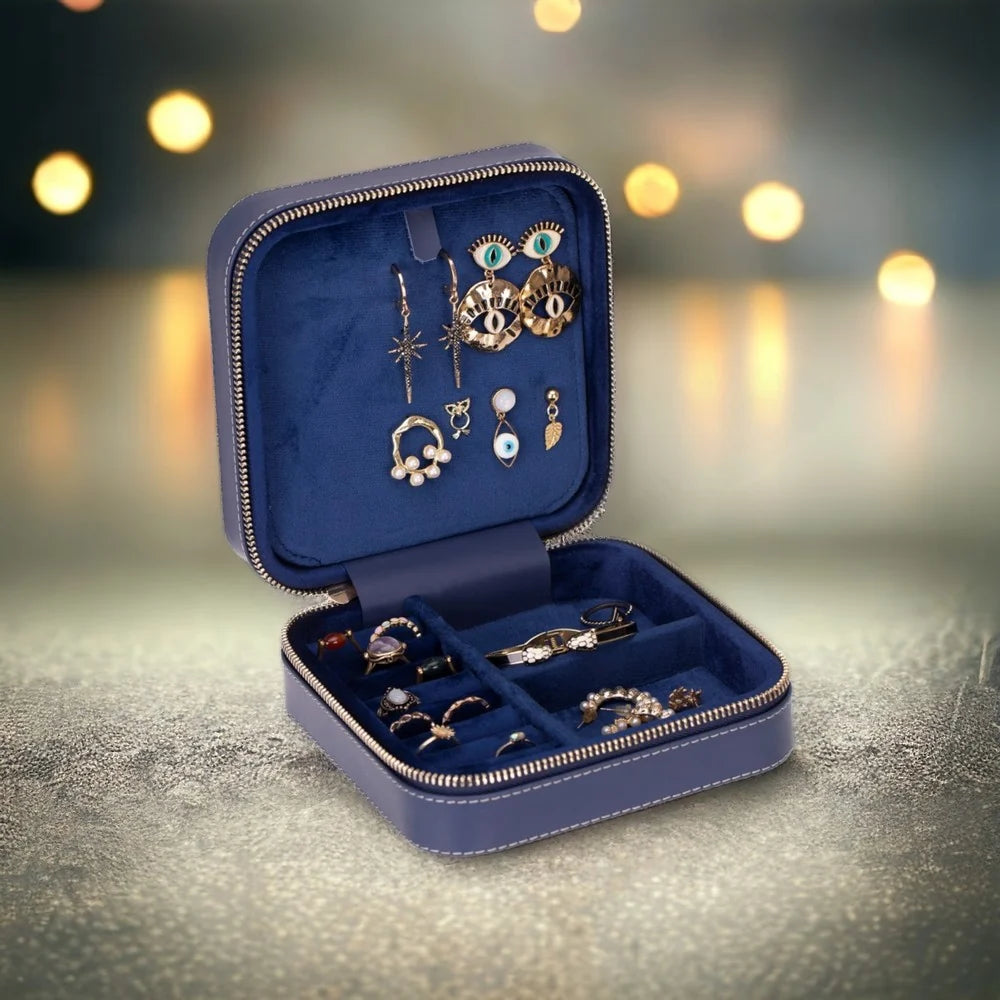 Amanda Jewelry Box, Medium aus echtem Leder aus echtem Leder